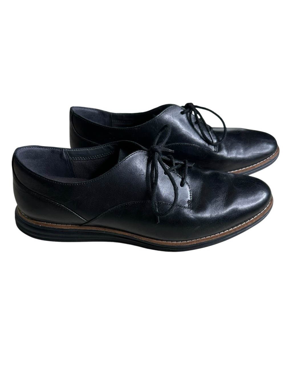 Cole Haan Women’s Black Leather Lace Up Shoes. Size 9. Model W15291